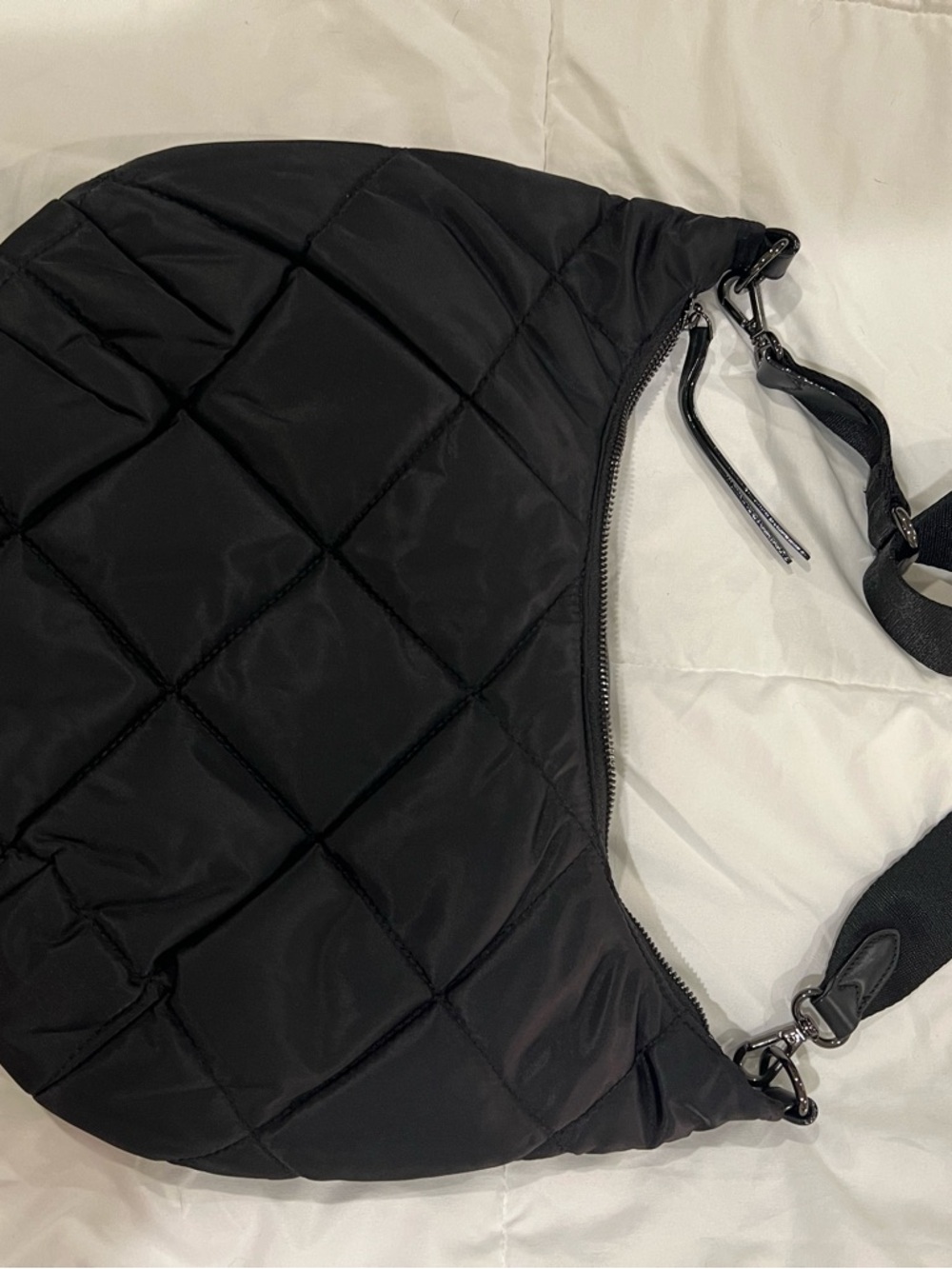 MZ Wallace Madison Shoulder/ Crossbody Bag with Wrist Pouch NWT - Picture 2 of 4